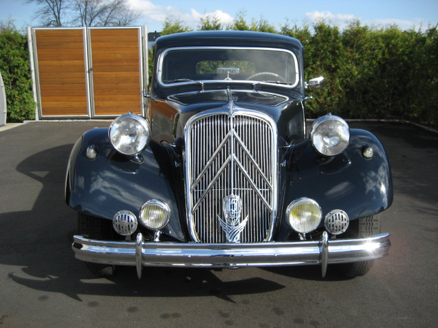 A newcomer, a Traction Avant!